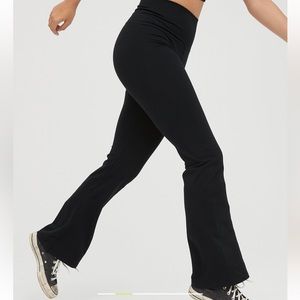 Aerie offline og high waisted flare leggings